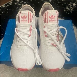 Adidas Swift Run Trainers 6.5